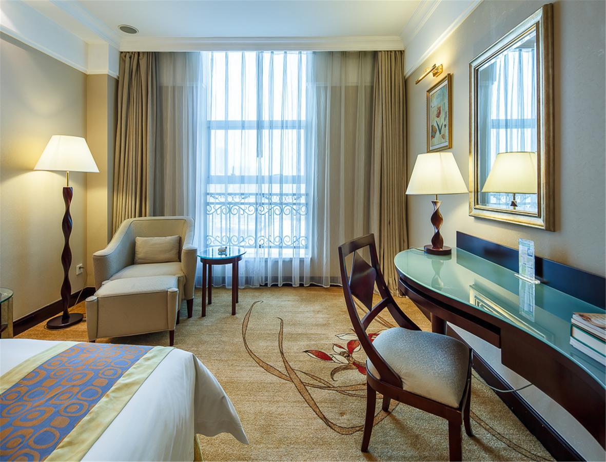 City Hotel Foshan Esterno foto