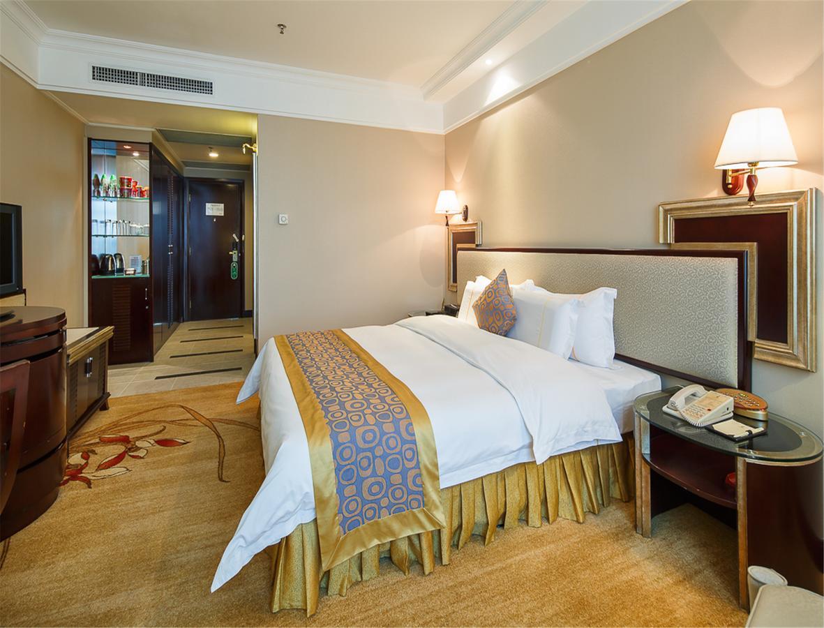 City Hotel Foshan Esterno foto