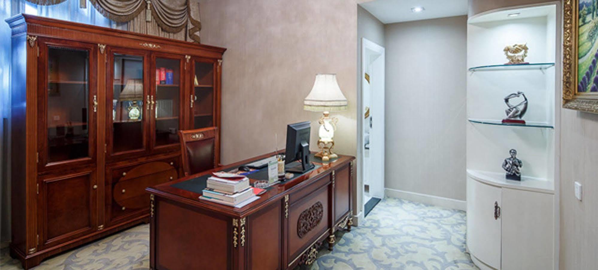 City Hotel Foshan Esterno foto