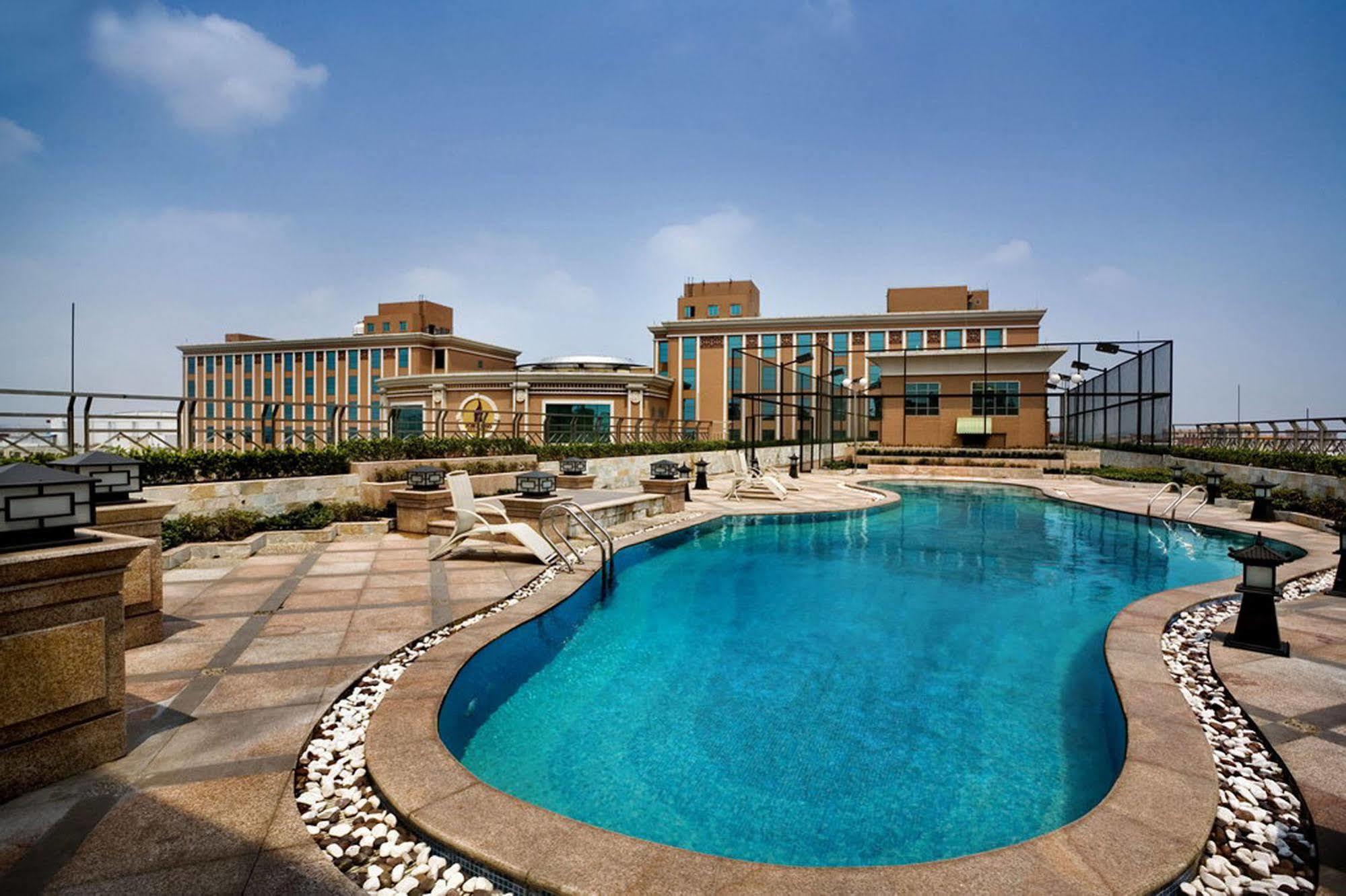 City Hotel Foshan Esterno foto
