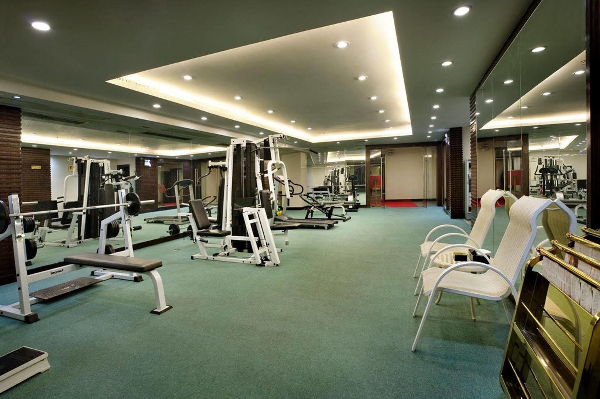 City Hotel Foshan Esterno foto